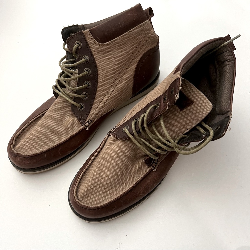 LEVIS Mens Boot Shoes